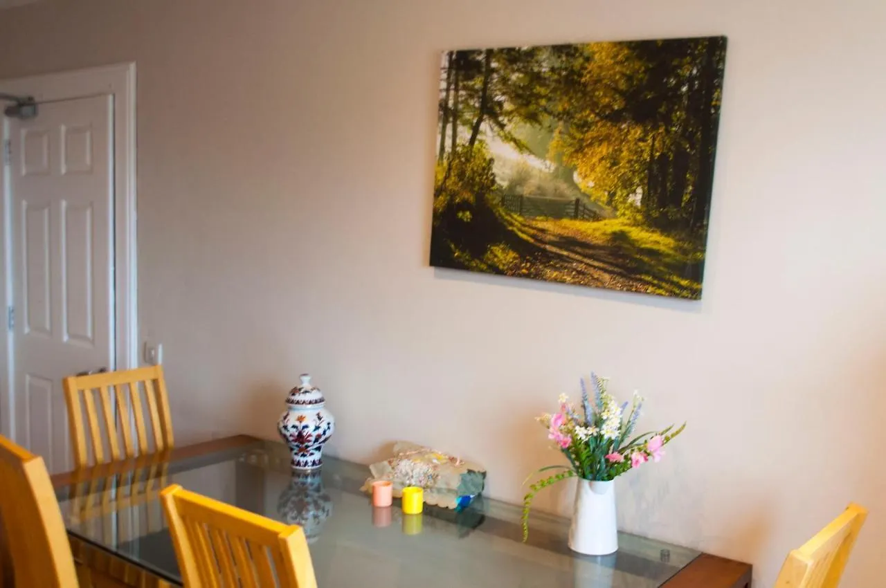 Stunning Castle View Apartment Edinburgh United Kingdom