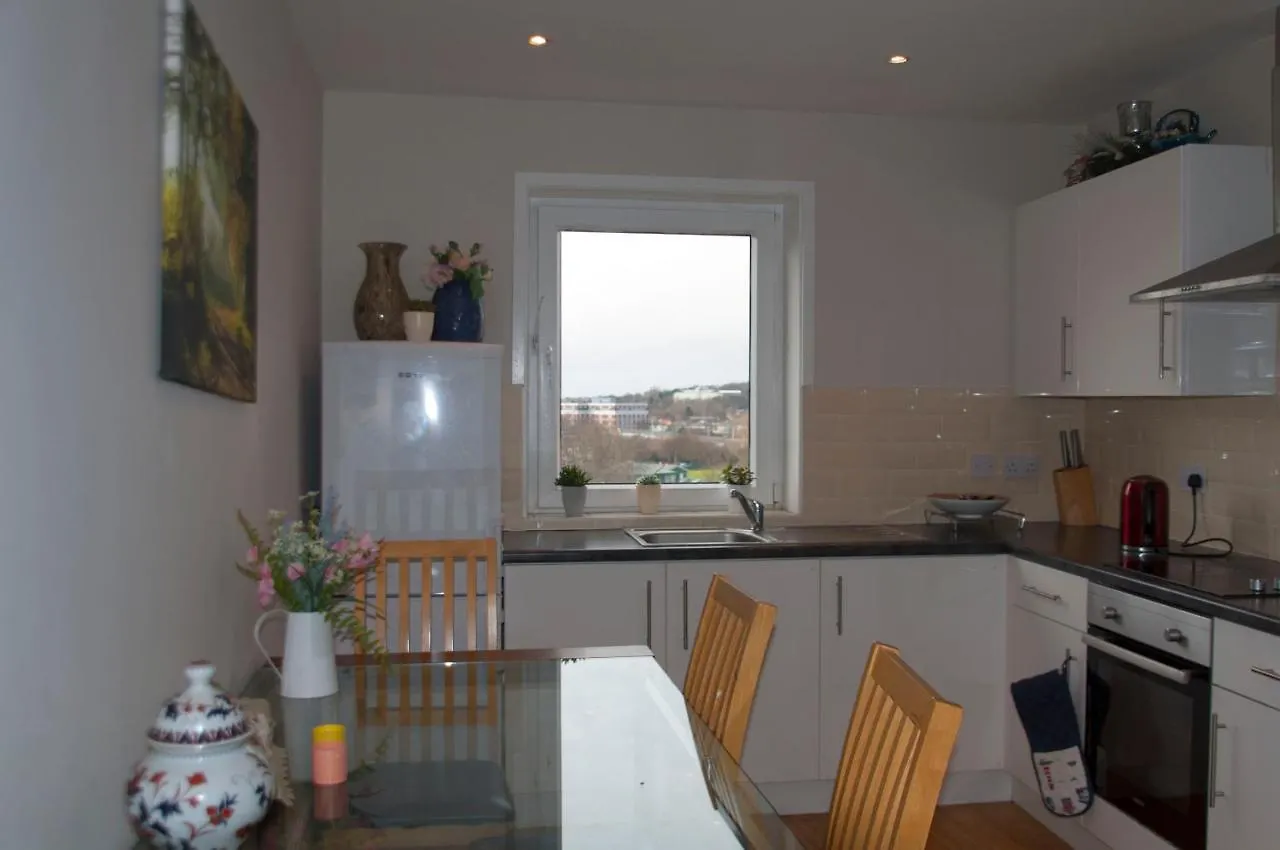 Stunning Castle View Apartment Edinburgh
